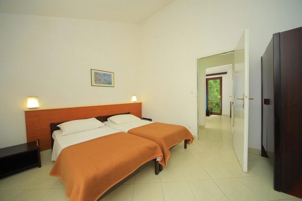 Kanegra Plava Laguna Holiday park 2*